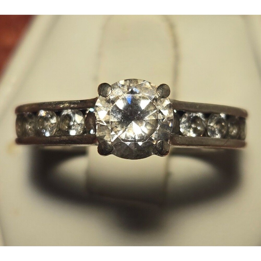 Vintage sterling silver ring sz 9